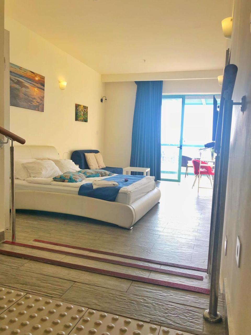 Sur La Mer Hotel Ашдод Екстер'єр фото